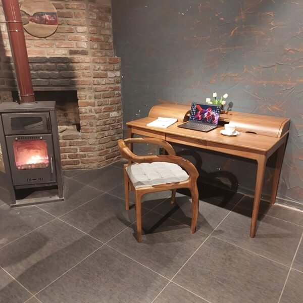 Nis Epoxy  Chair