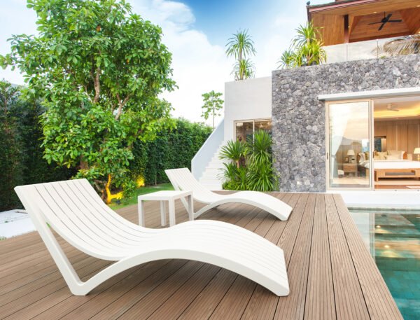 Slim SunLounger