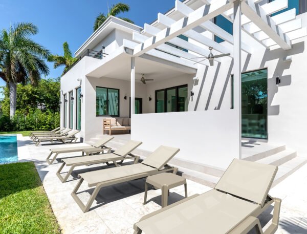 Rio Stackable SunLounger